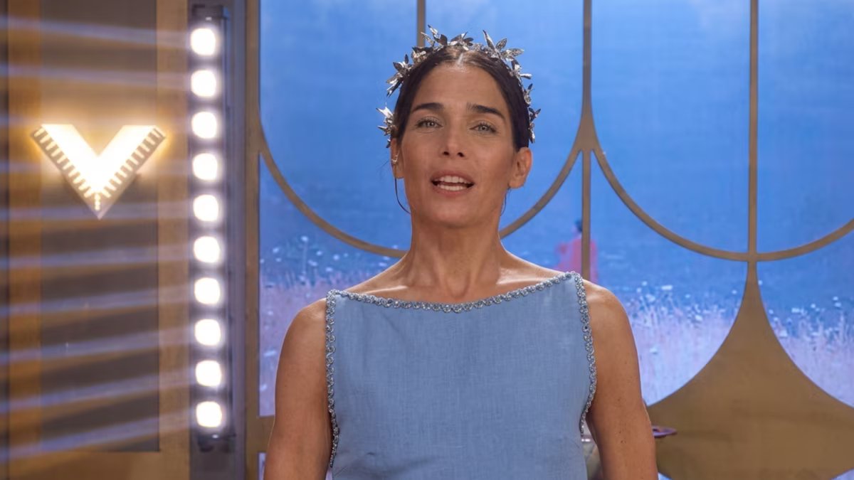 “Deusa Grega ou Estátua da Liberdade?” Juana Viale deslumbrou com um visual diferente e deixou um mistério.