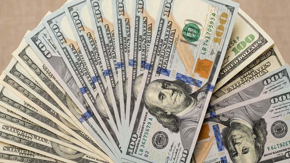 Dólar hoje e dólar azul hoje, preço ao vivo. quanto está sendo negociado nesta segunda-feira, 13 de abril?