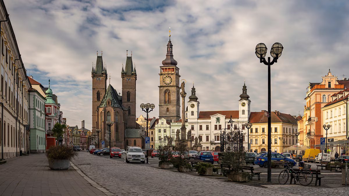 Eles construíram uma rodovia e descobriram uma cidade com tesouros de mais de 2.000 anos