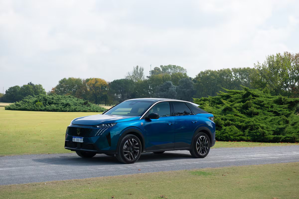 Este é o novo SUV que vem de França e que mudou completamente o seu design