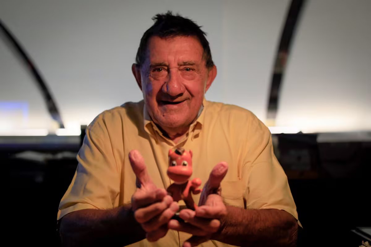 Euclides Bugliotti. “São 40 economistas que querem desvalorização, para quê?”