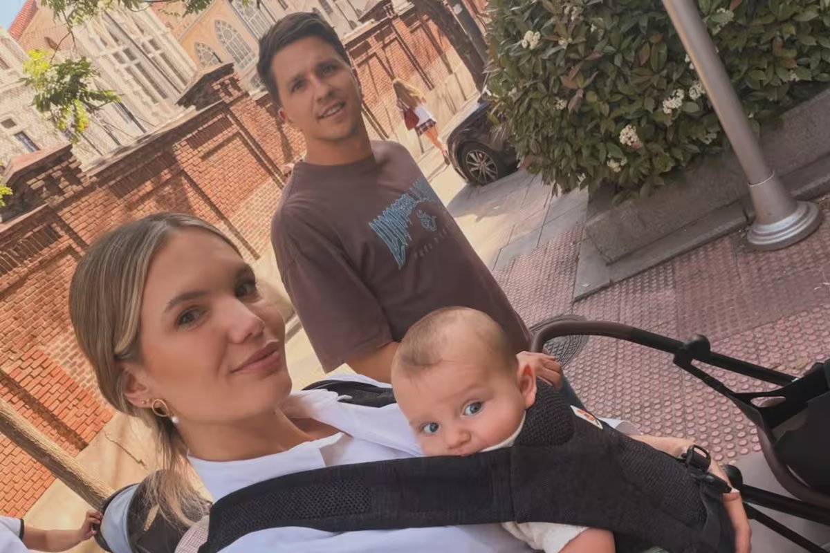 Eva Bargiela partilhou os melhores postais da sua viagem a Espanha com Gianluca Simeone e o filho Faustino.