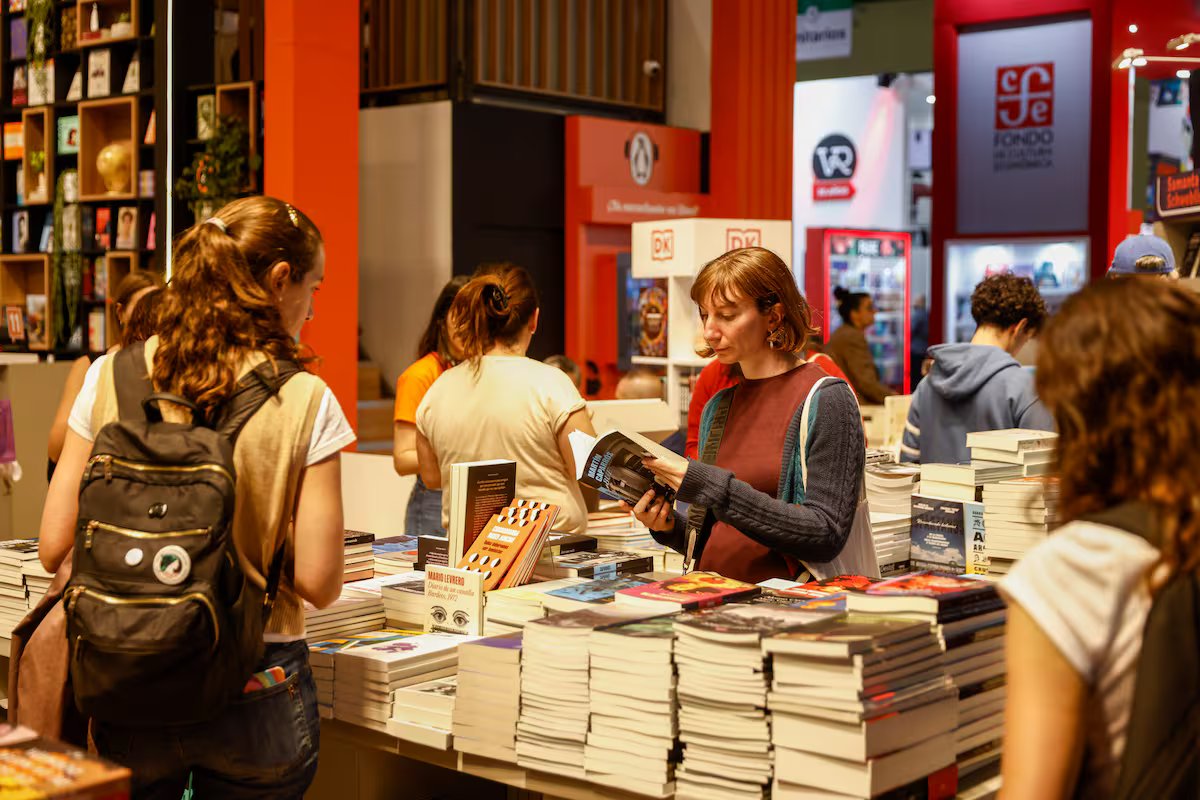 Feira do Livro 2026: Network com os eventos e convidados mais notáveis