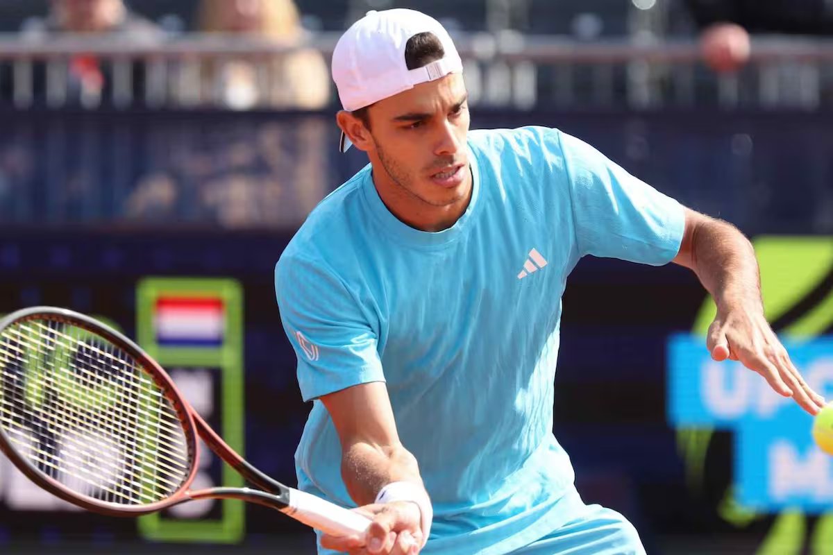Francisco Cerundolo venceu de forma convincente e enfrentará Zverev nas quartas de final do ATP 500 de Munique.