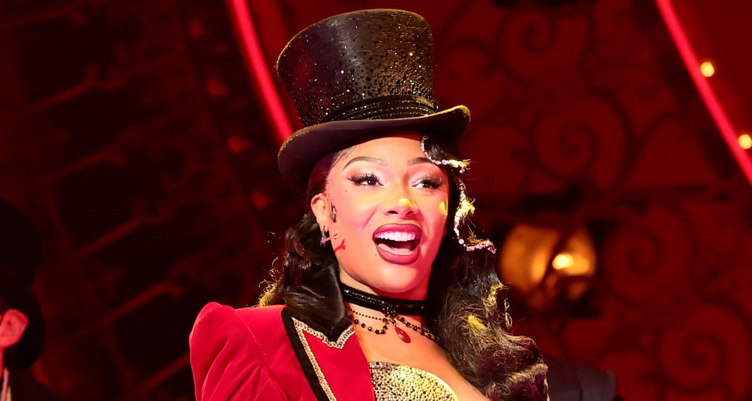 Garanhão de Megan Thee levado ao hospital no meio da declaração do representante do ‘Moulin Rouge’ | Broadway, garanhão de Megan Thee, Moulin Rouge | Notícias e fofocas sobre celebridades | Entretenimento, fotos e vídeos