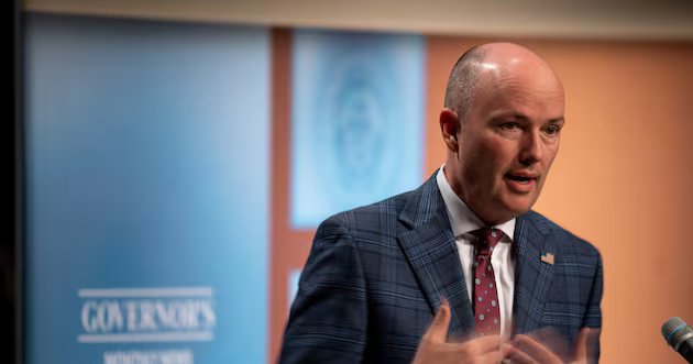 Governador assina cartão para sair da prisão para combustíveis fósseis – Deseret News