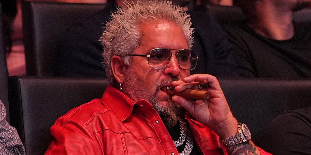 Guy Fieri responde à reação após vídeo do UFC mostrar Andrew Tate cumprimentando Andrew Tate | Andrew Tate, Guy Fieri | Notícias e fofocas sobre celebridades | Entretenimento, fotos e vídeos