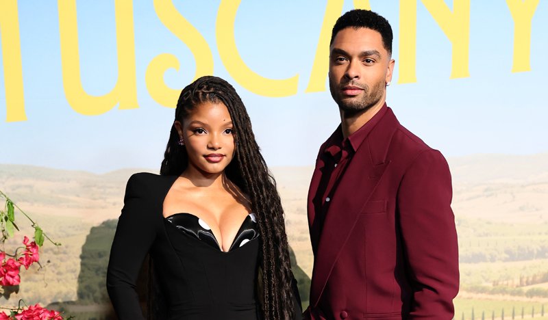 Halle Bailey caminha no tapete vermelho com Rege-Jean Page na estreia de ‘You, Me & Tuscany’ em Nova York! | Aziza Scott, fotos do evento, Halle Bailey, Lorenzo de Moor, Marco Calvani, Rege-Jean Page, You Me & Tuscany | Notícias e fofocas sobre celebridades | Entretenimento, fotos e vídeos