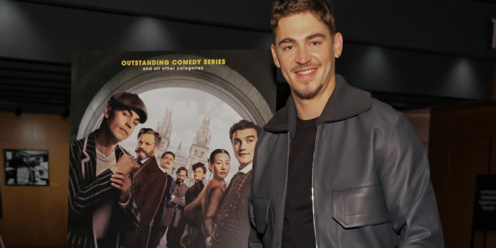 Hero Fiennes Tiffin parece legal na exibição especial de ‘Young Sherlock’ em Los Angeles | Fotos do Evento, Hero Fiennes Tiffin | Notícias e fofocas sobre celebridades | Entretenimento, fotos e vídeos