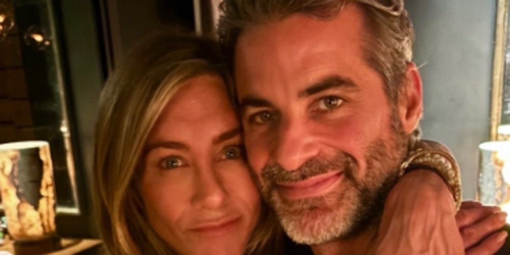 Jennifer Aniston compartilha foto rara com o namorado Jim Curtis em mensagem de Páscoa | Jennifer Aniston, Jim Curtis | Notícias e fofocas sobre celebridades | Entretenimento, fotos e vídeos