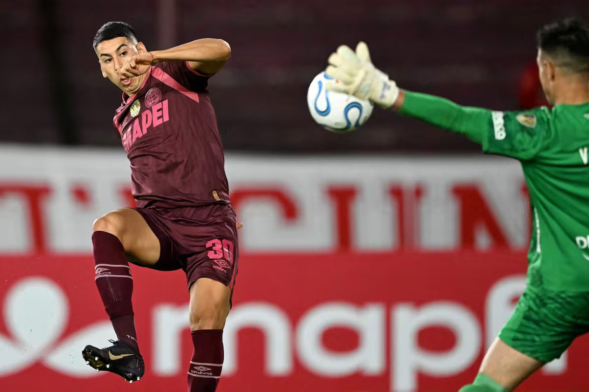 Lanús venceu a Liga Esportiva Universitária e conquistou a Copa Libertadores