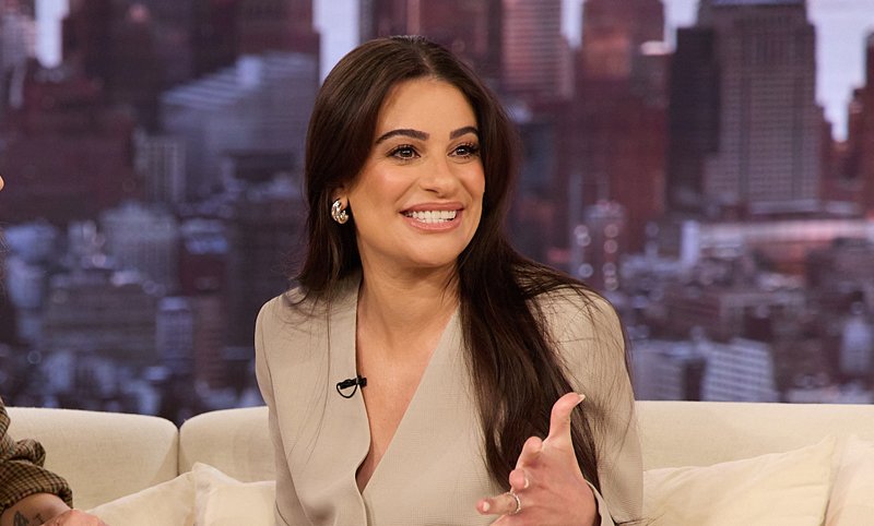 Lea Michele e Jonathan Groff se dão presentes de aniversário pela amizade! | Jonathan Groff, Lea Michele | Notícias e fofocas sobre celebridades | Entretenimento, fotos e vídeos