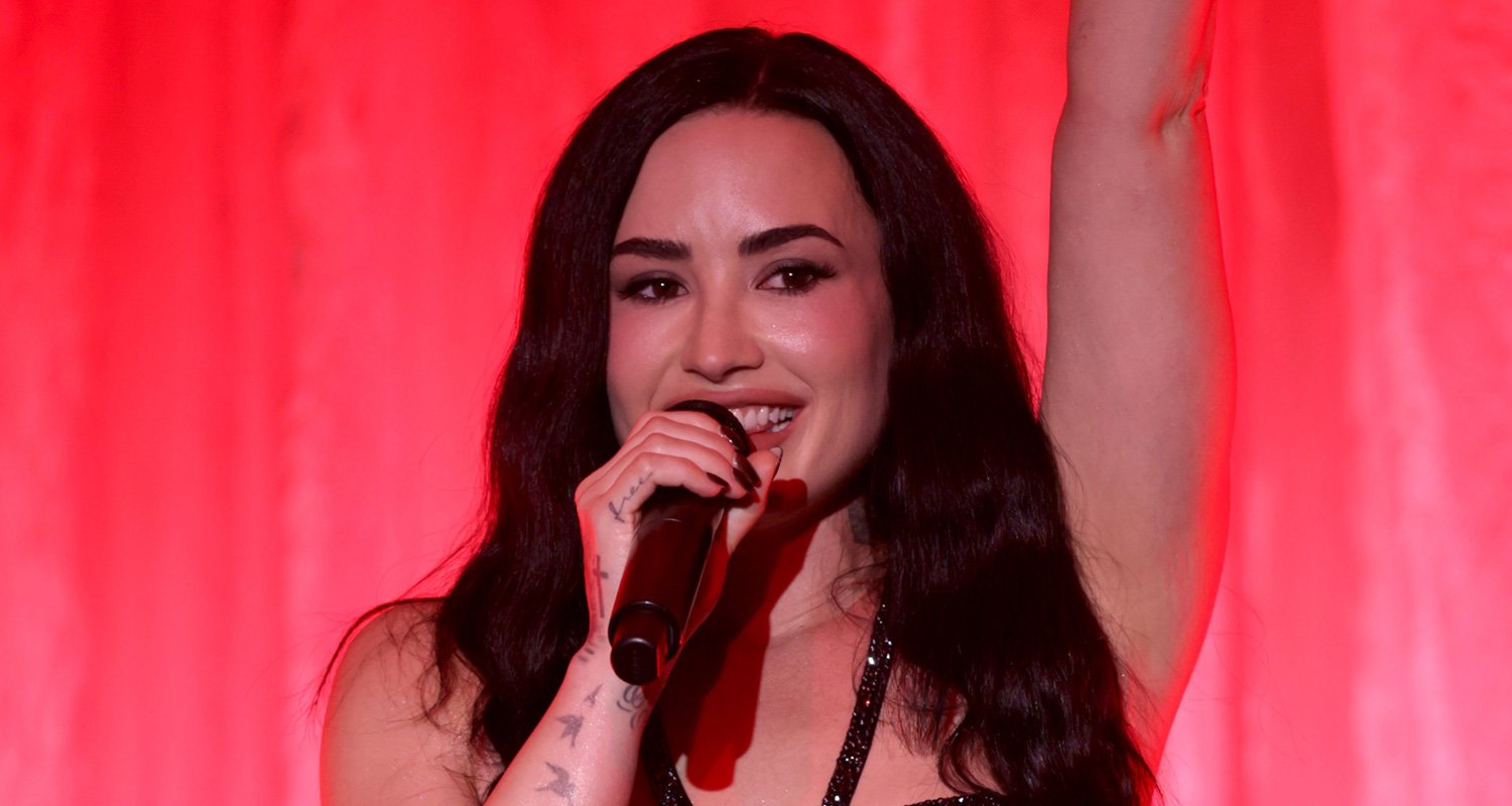Letra de ‘Low Rise Jeans’: Demi Lovato lança novo single e anuncia álbum de luxo ‘It’s Not That Deep’ – Ouça! | Demi Lovato, primeira audição, letras, música | Notícias e fofocas sobre celebridades | Entretenimento, fotos e vídeos