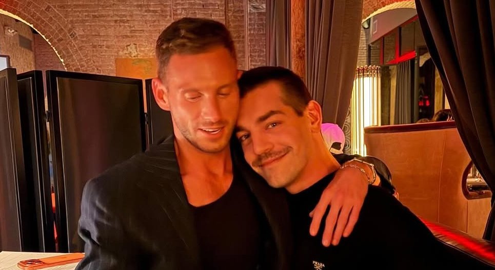 Matt Rogers e Fraser Olender, do Below Deck, parecem ainda estar juntos, apesar de ocuparem ‘espaço’ recentemente | Fraser Olender, Matt Rogers | Notícias e fofocas sobre celebridades | Entretenimento, fotos e vídeos