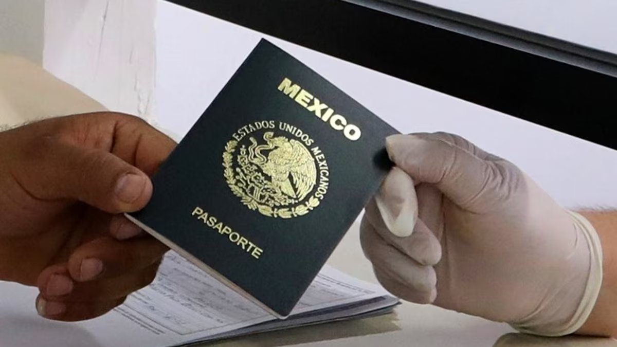 Na Califórnia. o que acontece se um dos pais não conseguir passar pelo processo de passaporte mexicano de menor em 2026