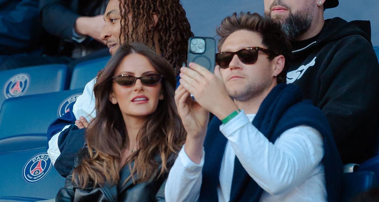 Niall Horan e namorada Amelia Woolley assistem ao jogo de futebol PSG x Nantes em Paris | Amelia Woolley, fotos espontâneas, Niall Horan | Notícias e fofocas sobre celebridades | Entretenimento, fotos e vídeos