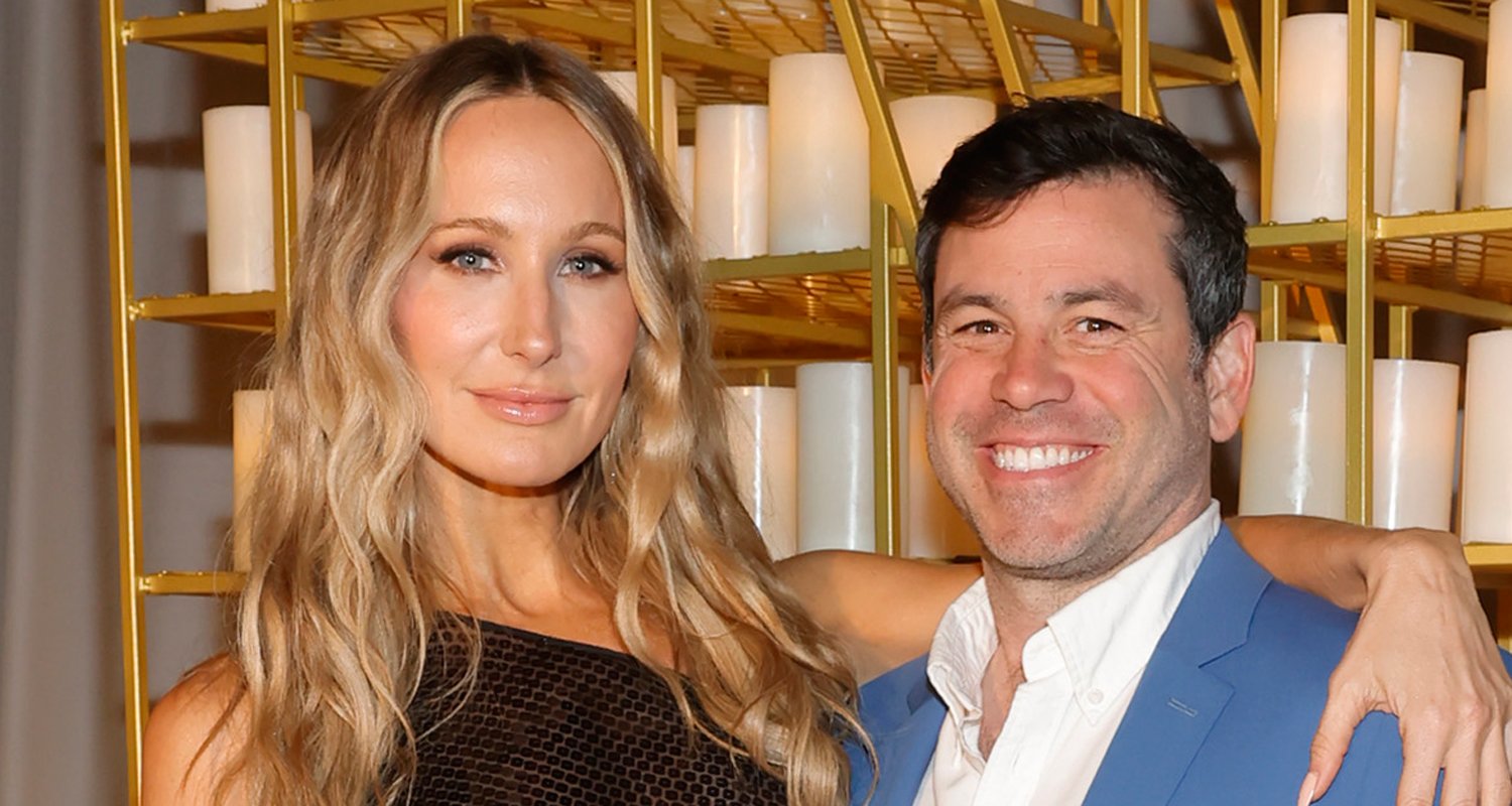 Nikki Glaser diz que ‘adora’ quando o namorado Chris Convy fica com outras mulheres | Chris Convy e Nikki Glaser | Notícias e fofocas sobre celebridades | Entretenimento, fotos e vídeos