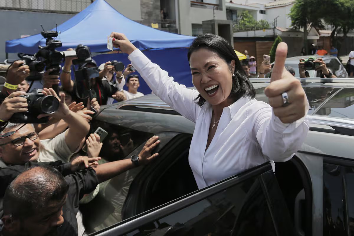 O cálculo no Peru vai durar semanas e Keiko Fujimori espera com confiança pelo seu adversário. “Ele é um grande favorito.”