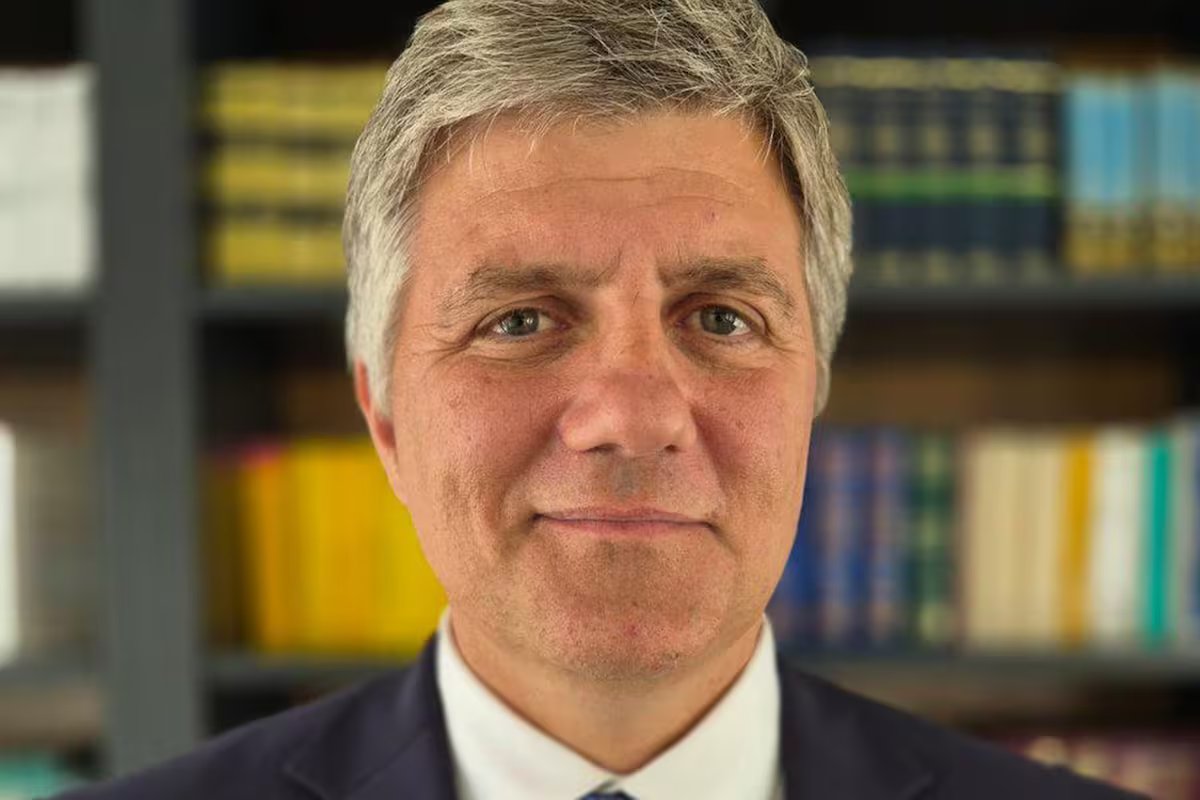 O governo nomeou outro observador para a FFA, após revés com a demissão do anterior