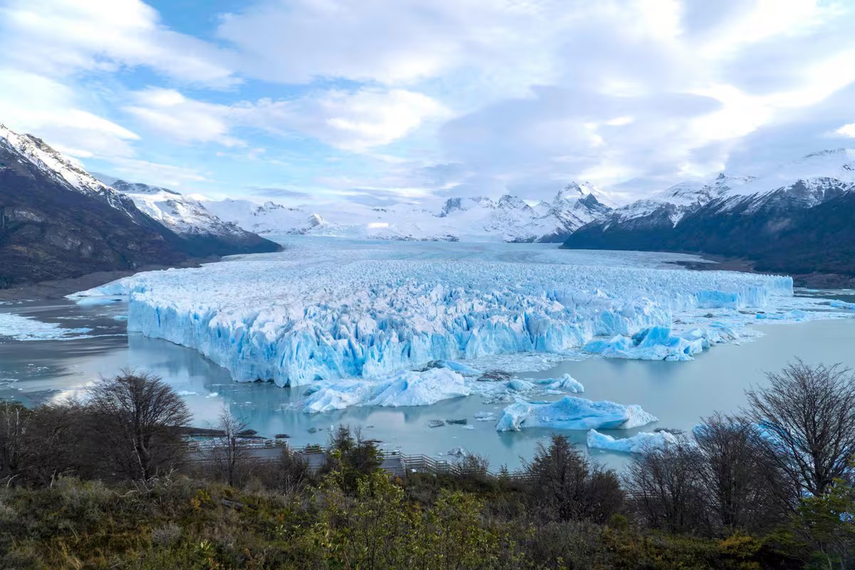 O governo publicou a lei das geleiras duas semanas depois de ter sido aprovada pelos parlamentares