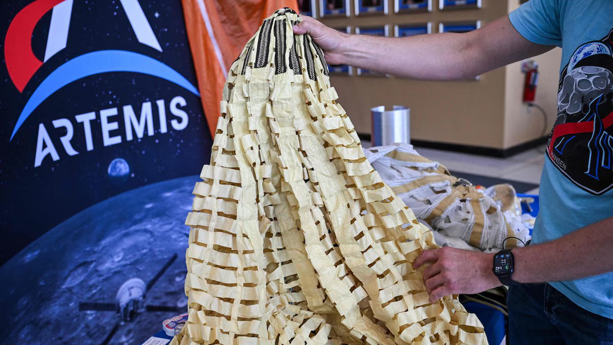 O que é splashdown, como Artemis II alcançou as águas abertas da Terra?