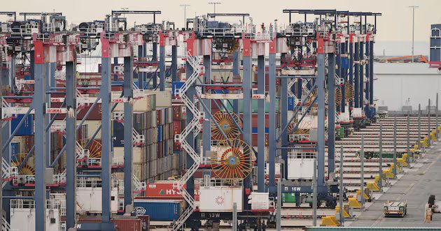 Os clientes receberão reembolsos de tarifas? Não conte com isso