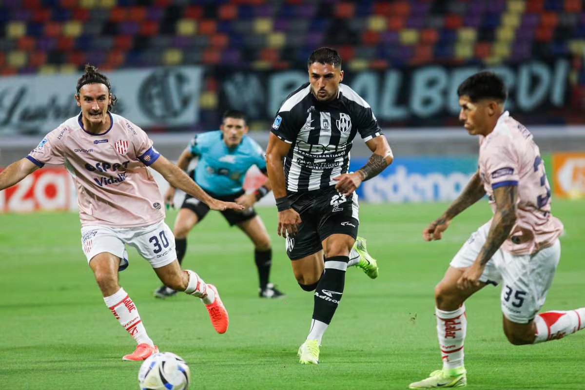 Presidente e vice-presidente do Central Córdoba renunciam por “motivos pessoais”