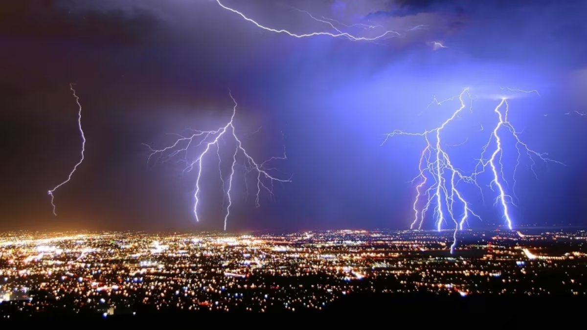 Previsão do tempo, ao vivo. alerta para ciclogênese e chuva forte nesta segunda-feira, 6 de abril
