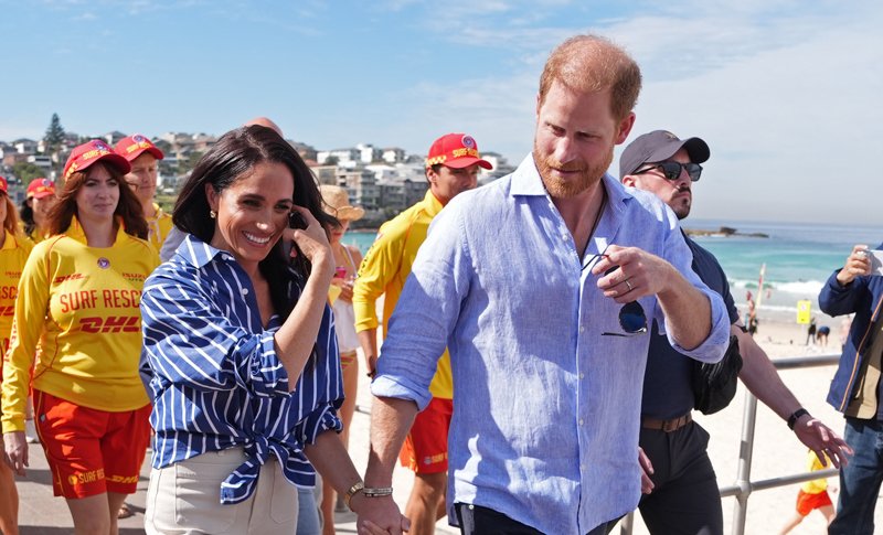 Príncipe Harry e Meghan Markle visitam Bondi Beach, em Sydney, para encontrar sobreviventes do ataque terrorista do ano passado | Meghan Markle, Príncipe Harry | Notícias e fofocas sobre celebridades | Entretenimento, fotos e vídeos