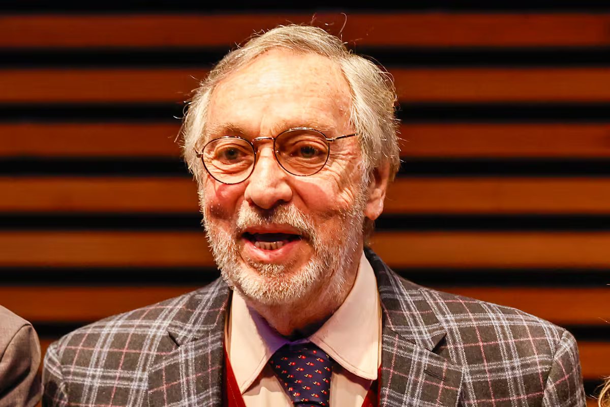 Quantos anos tinha Louis Brandon?