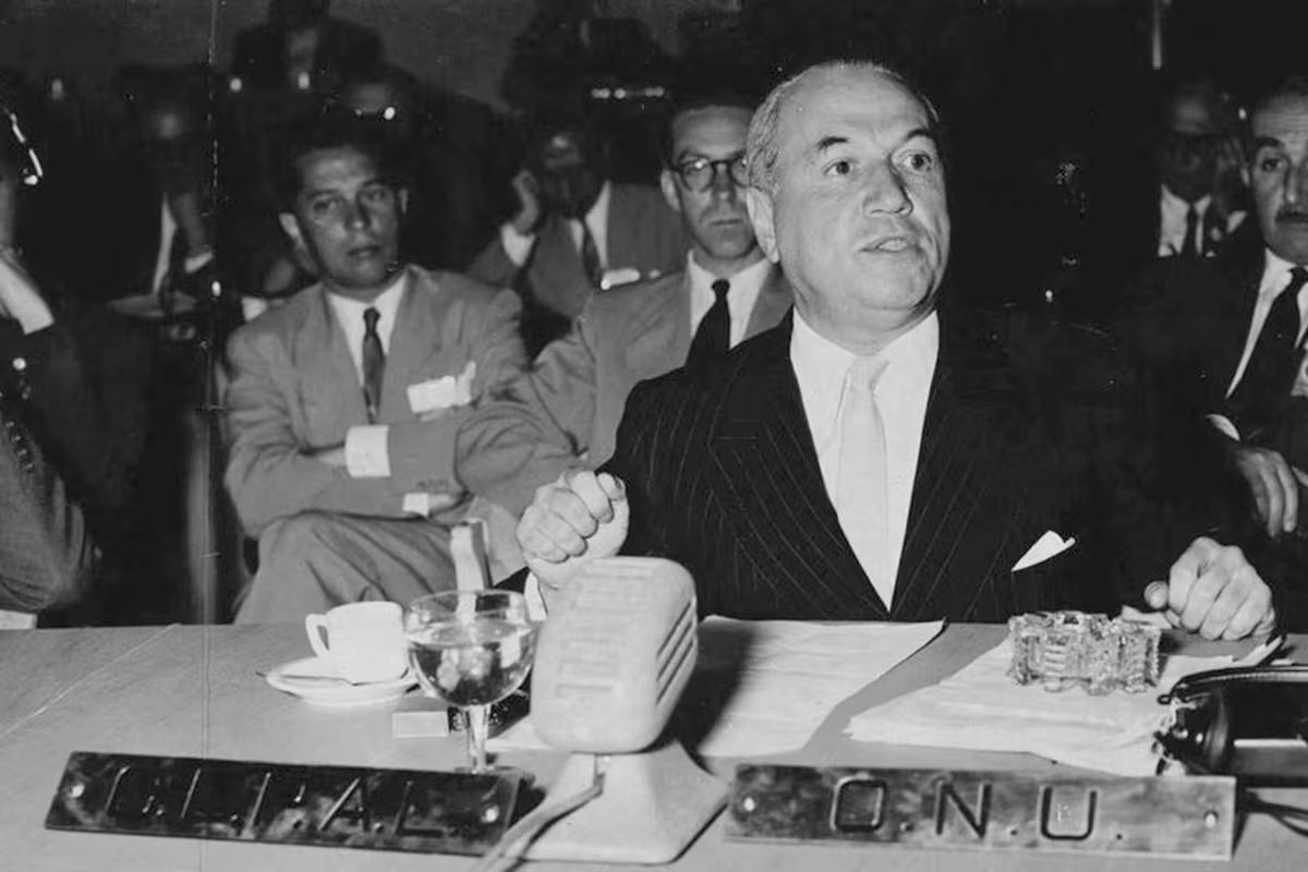 Raul Prebish morreu há 40 anos, mas ele está morto?