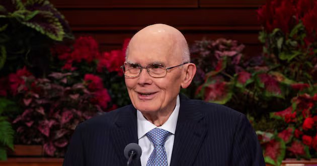 Santos dos últimos dias se reúnem para comunhão formal – Deseret News