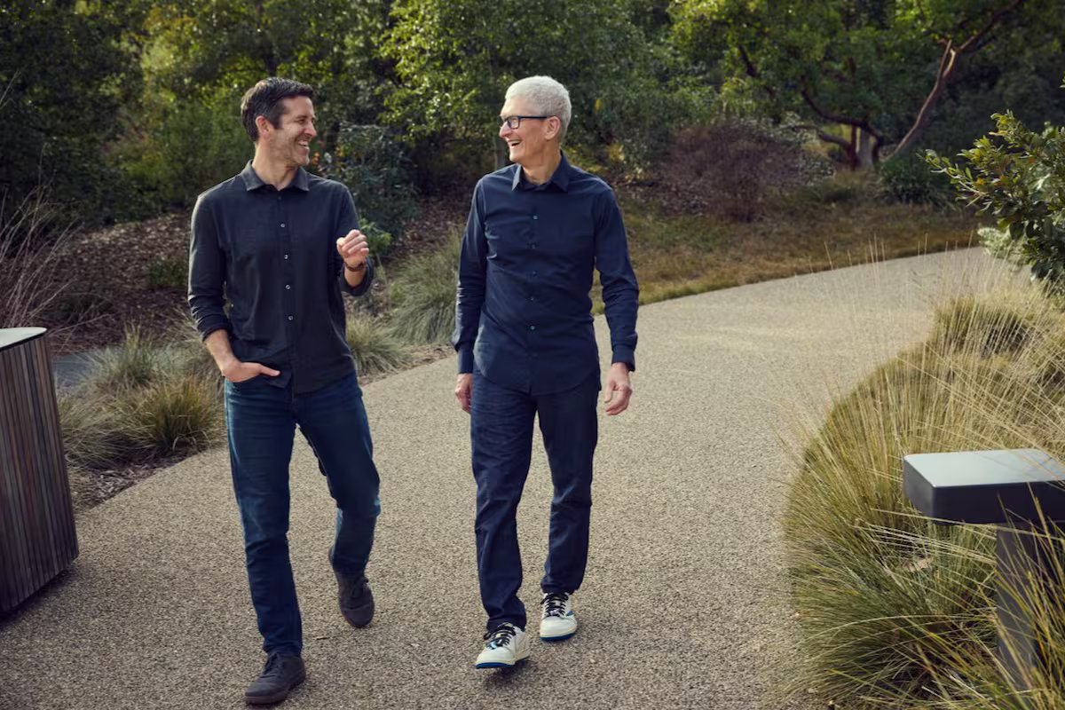 Tim Cook deixa o cargo de CEO da Apple, Ternus é anunciado como seu sucessor