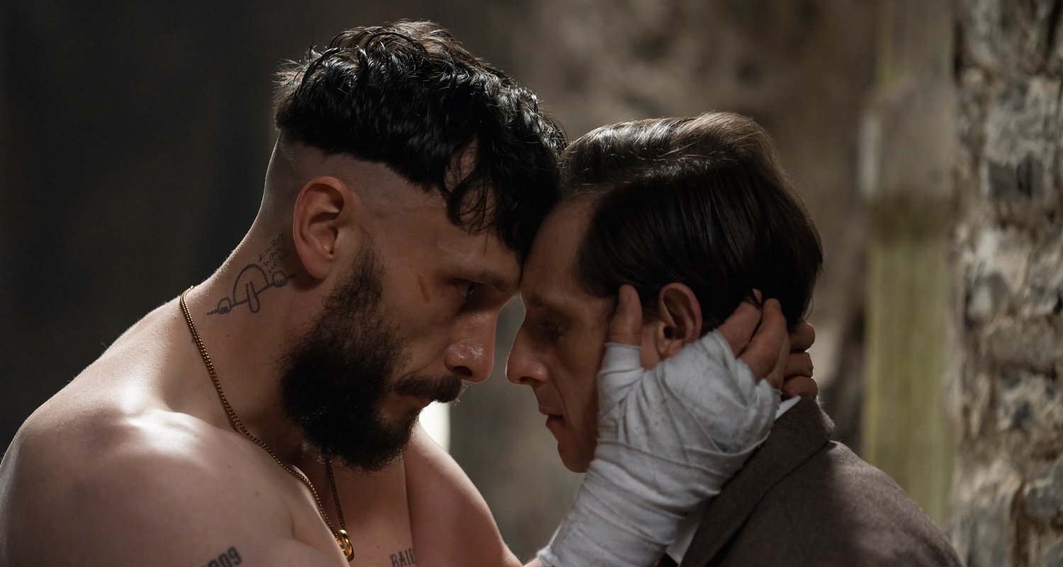 Trailer de ‘Half Man’: Richard Gadd abraça a raiva masculina na nova série da HBO com Jamie Bell – assista agora! | Half Man, HBO, Jamie Bell, Marianne McIvor, Mitchell Robertson, Neve McIntosh, Richard Gadd, Stuart Campbell, TV, Trailer | Notícias e fofocas sobre celebridades | Entretenimento, fotos e vídeos