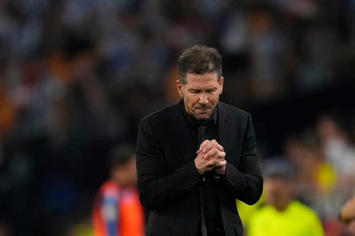 Um chute difícil para Diego Simeone. perdeu na final da Copa da Espanha e agora só lhe resta o sonho da Liga dos Campeões.
