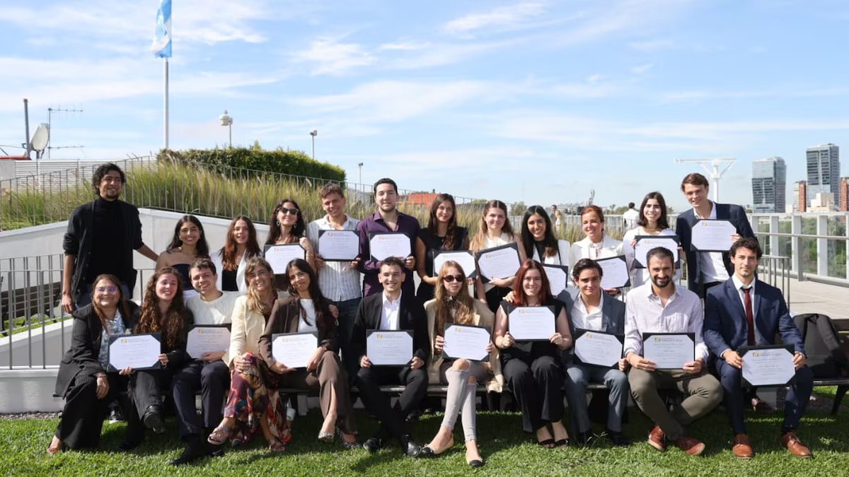 Uma nova turma formada no Mestrado em Jornalismo do LN/UTDT