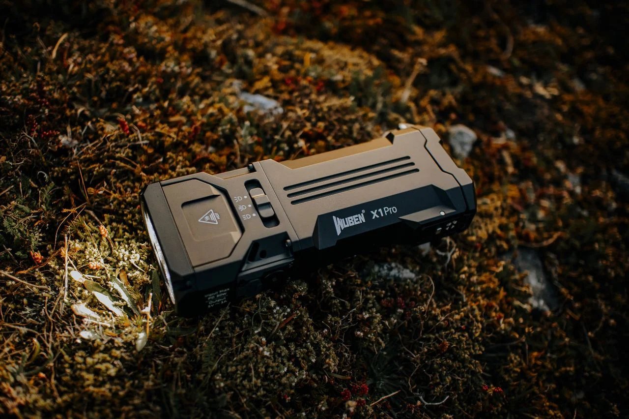 WUBEN X1Pro: luz de 12.300 lúmens projetada para desempenho excepcional