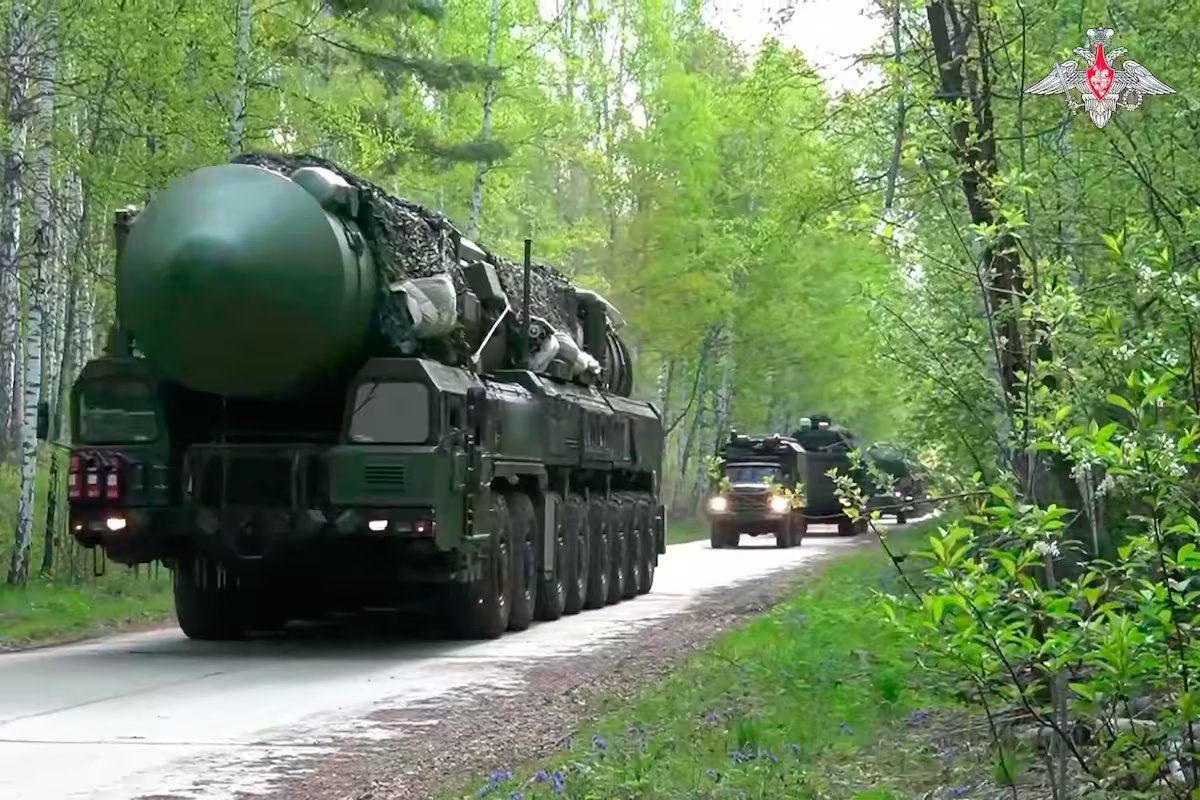 A Rússia está exibindo seu poderio nuclear à medida que crescem as tensões com os EUA por causa de Cuba