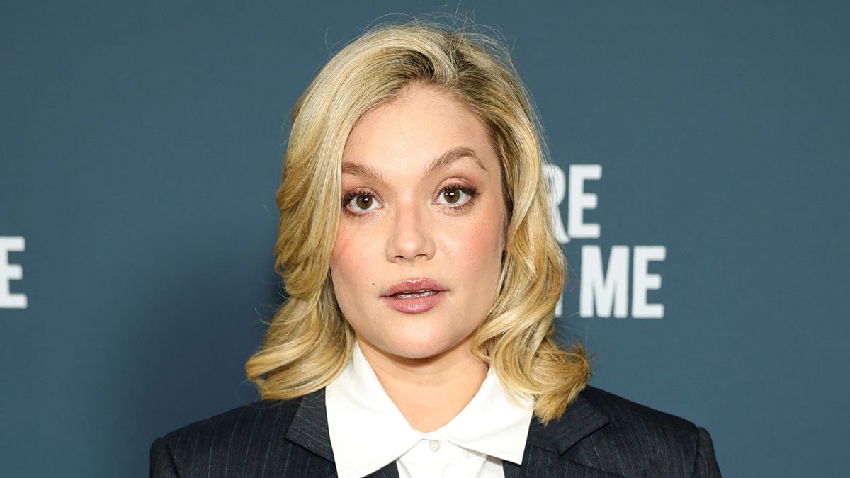 A estrela de ‘Sullivan’s Crossing’ Amalia Williamson fala sobre o futuro com o programa em meio a um novo emprego – Just Jared – Notícias e fofocas de celebridades
