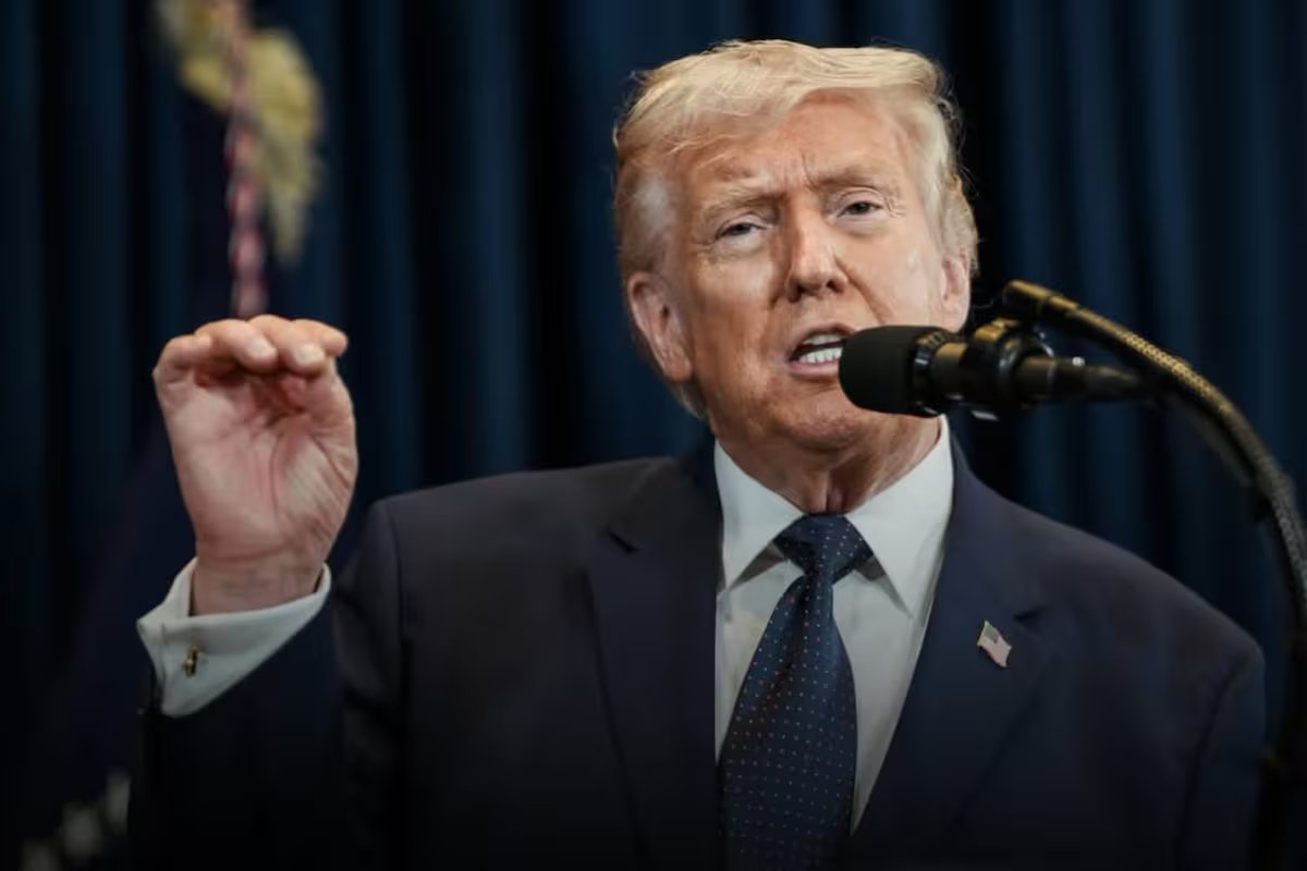A mensagem alusiva de Donald Trump nas redes sociais. “Olá, Groenlândia.”