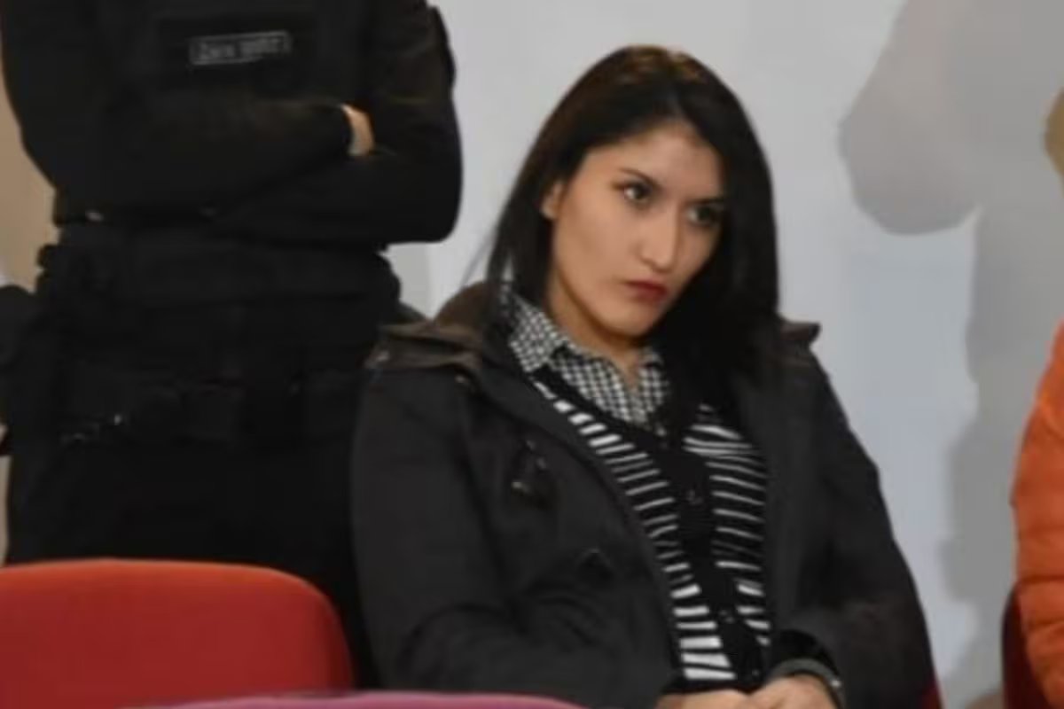A mulher esfaqueou o marido. ele alegou legítima defesa excessiva, mas a Suprema Corte manteve a condenação.