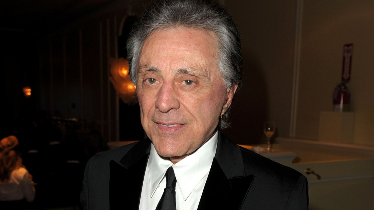 A polícia ligou para a casa do lendário cantor Frankie Valli por causa de uma suposta disputa doméstica com o filho – Just Jared – Celebrity News & Gossip