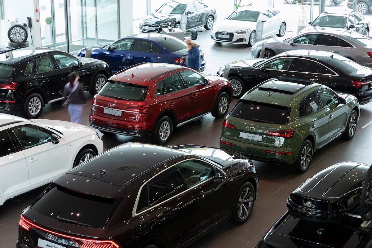 As pessoas pararam de olhar para o motor e o design de um carro para decidir o que comprar