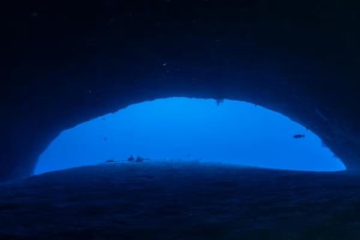 As primeiras fotos da caverna das Maldivas onde morreram cinco mergulhadores italianos