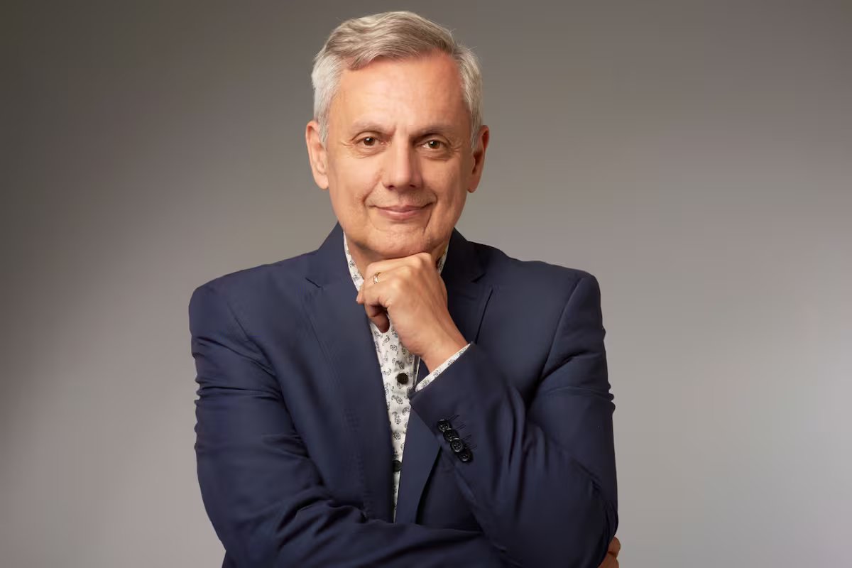 Bernardo Stamteas. “Ser sábio no controle da raiva pode nos poupar muitas dores de cabeça.”