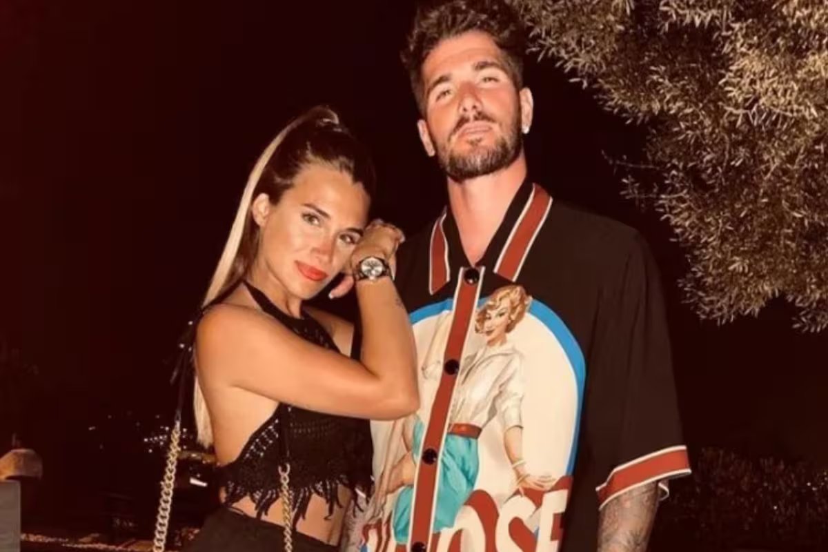 Camilla Holmes se surpreendeu ao lembrar como era sua vida na Itália quando estava com Rodrigo De Paul