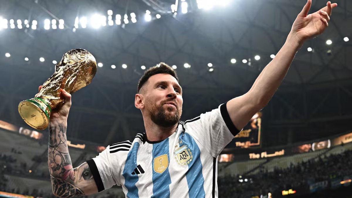 Campeonato Mundial 2026 ao vivo. Scaloni apresentou a lista dos 26 jogadores convidados com ausências e surpresas.