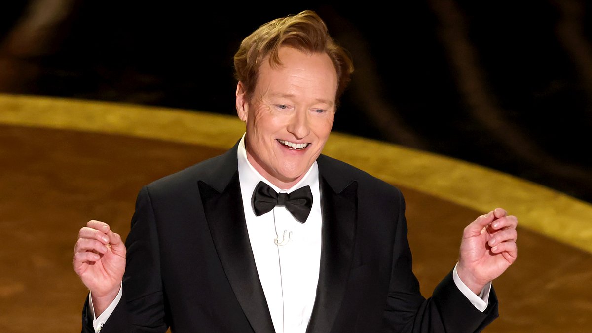 Conan O’Brien retornará para apresentar o Oscar em 2027, marcando seu terceiro ano consecutivo! – Just Jared – Notícias e fofocas sobre celebridades