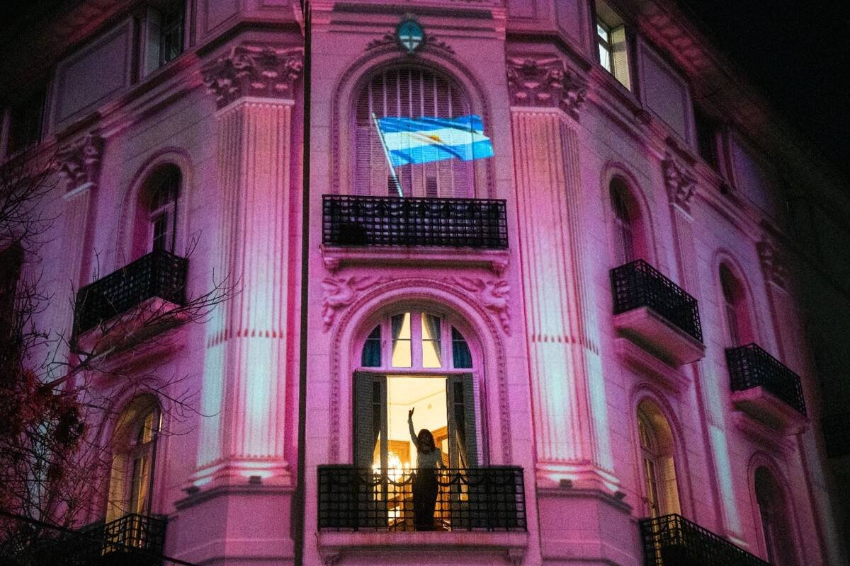 Cristina na Casa Rosada. O prefeito fez uma previsão em San Jose 1111