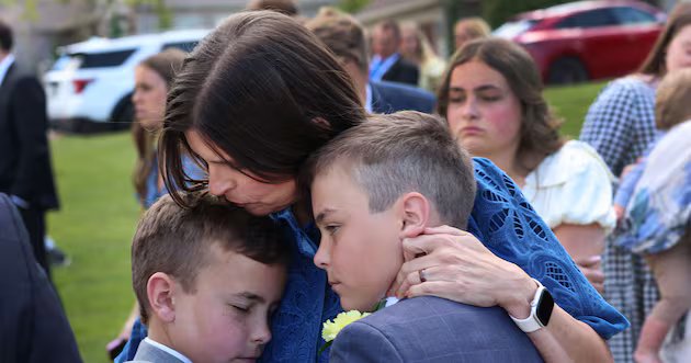 De Pierre W. Mark Bassett no funeral pelo amor de Deus, família – Deseret News